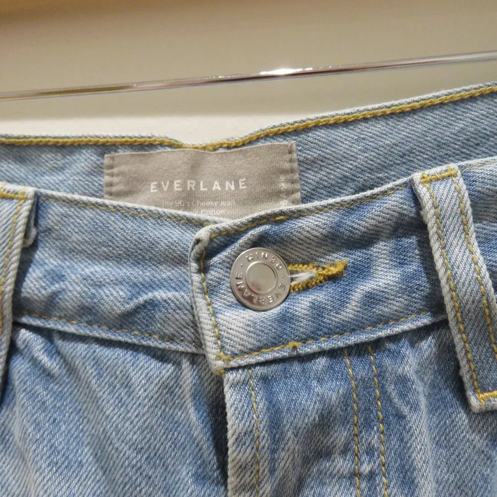 EVERLANE The 90's Cheeky Jeans in Diamond Light Wash Size 26 Minimalist Preppy - Picture 9 of 14